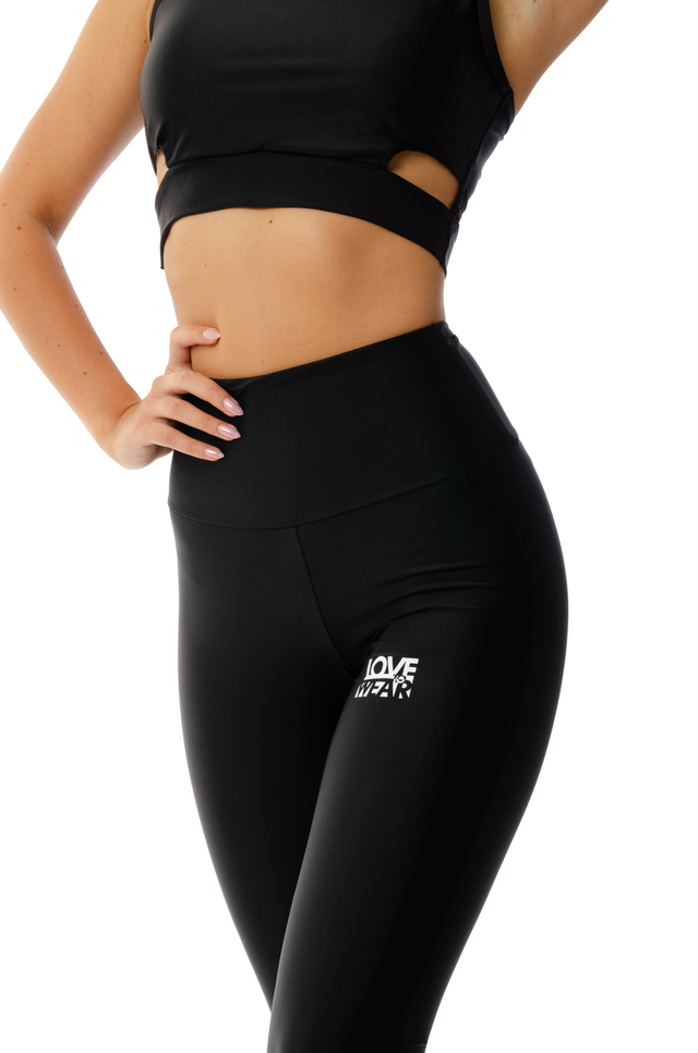 Woman Activewear Set | Black Onyx | Sports Bra & Leggings - lovetowear.eu
